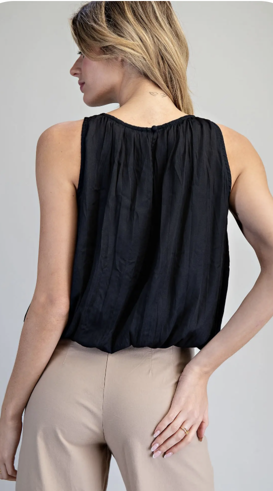 Solid Sleeveless Gathered Blouse