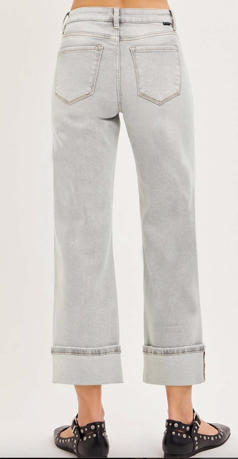 Risen Mid-Rise Straight Crop