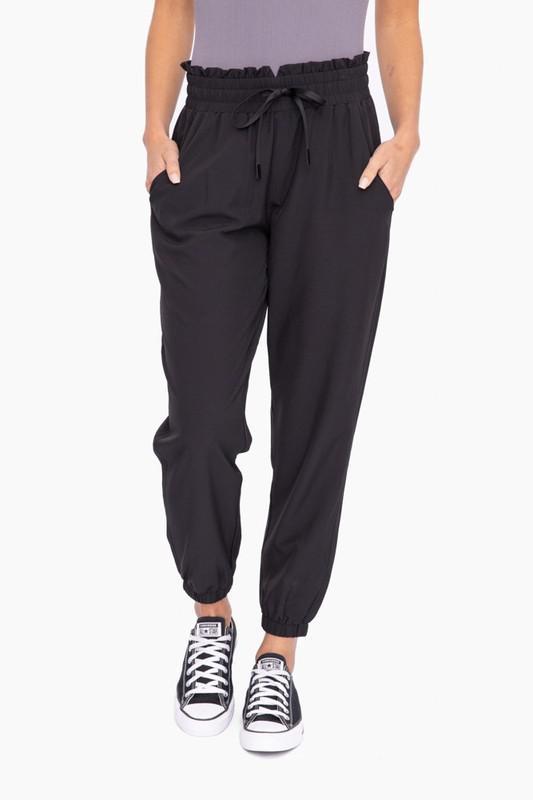 Cuffed Joggers-Black