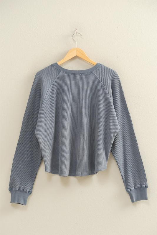 Mineral Washed Henley Waffle Raglan Sleeve Top