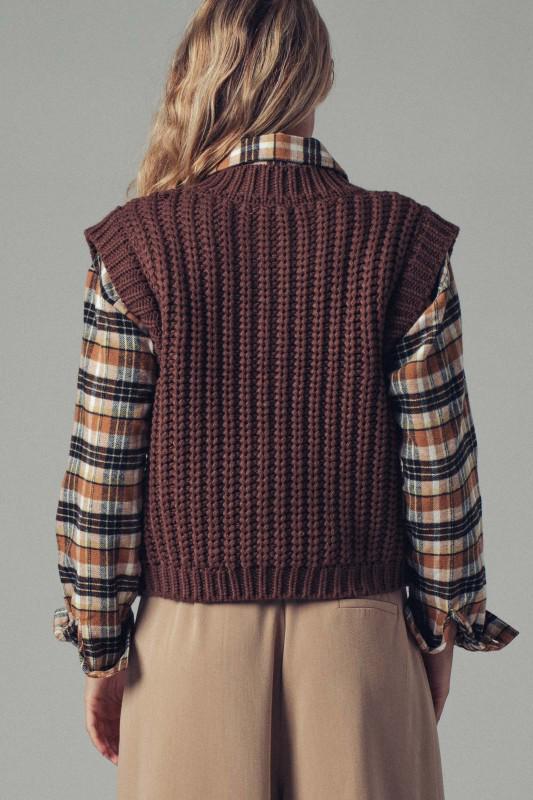 Chunky Knit Gold Button Vest