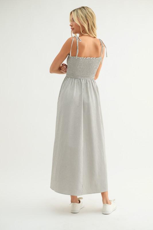 Striped Selt Tie Maxi Dress-Black/Ecru