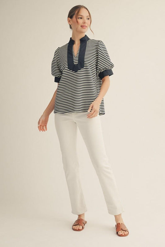 Puff Sleeve V-Detailed Top