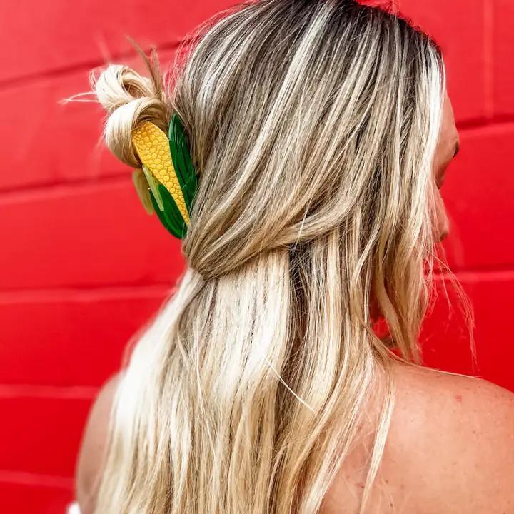 Husker Accessories