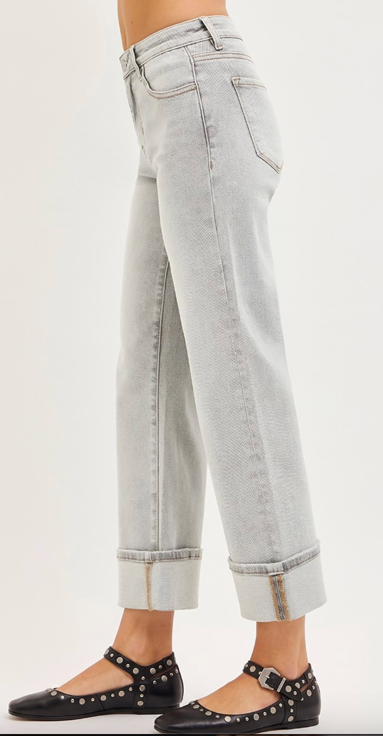 Risen Mid-Rise Straight Crop