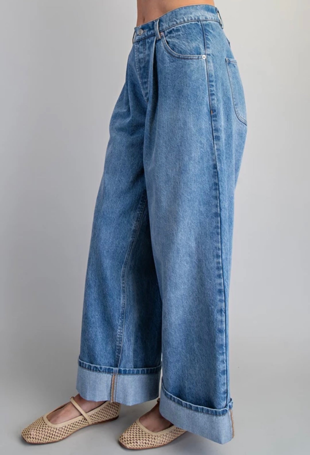 Pleated Front Cuff Denim Jeans
