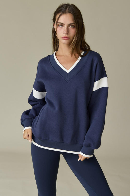 Maya Oversized V-Neck Pullover - Navy