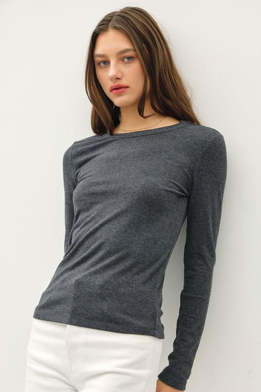 Round Neck Long Sleeve Knit Top
