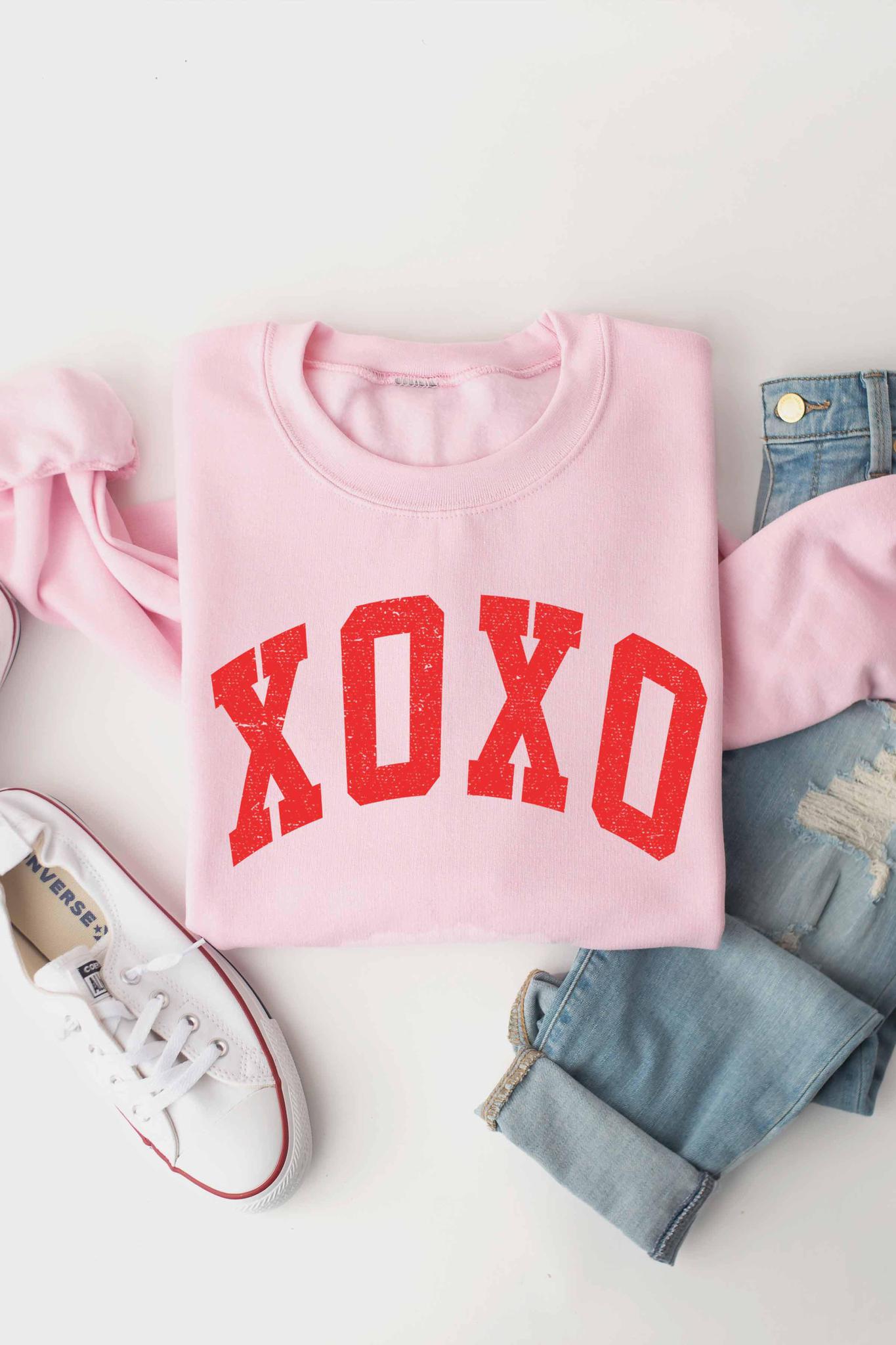 XOXO Graphic Sweatshirt - Pink
