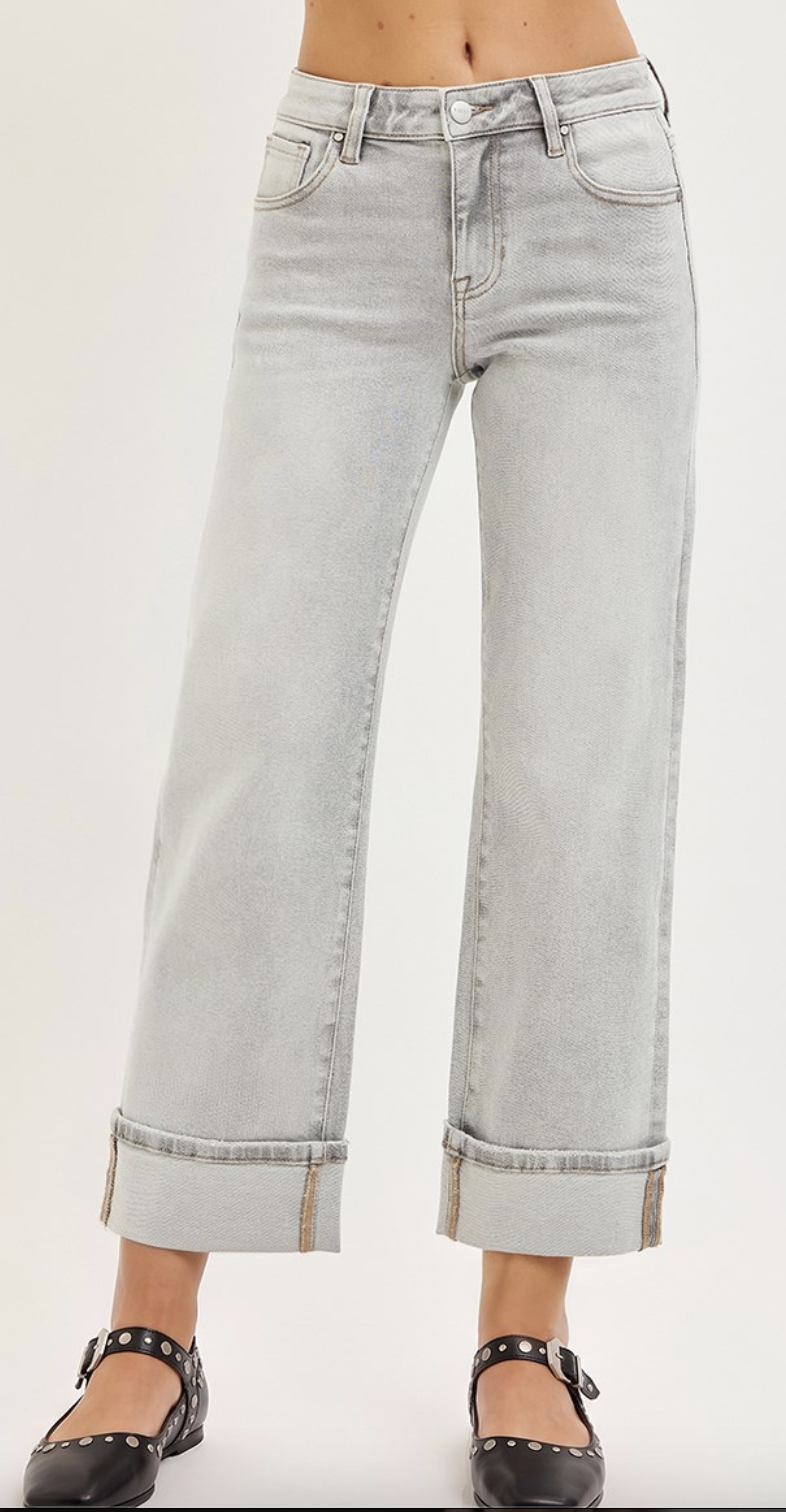 Risen Mid-Rise Straight Crop
